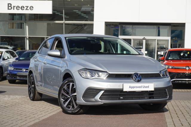 Volkswagen Polo 1.0 TSI Match Hatchback Petrol Reflex Silver