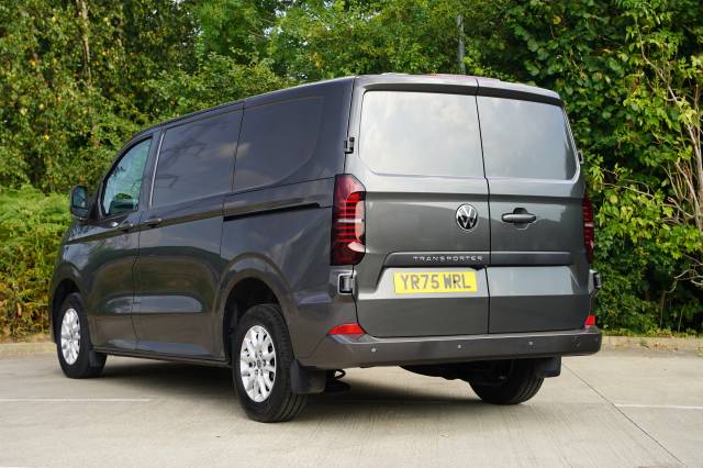 2025 Volkswagen Transporter 2.0 T30 TDI 150 Van Commerce Pro SWB