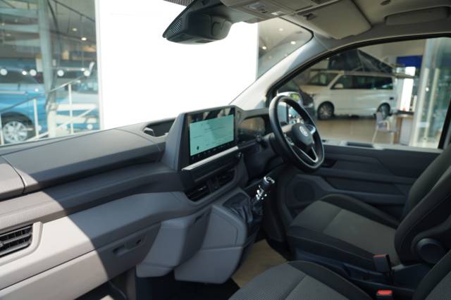 2026 Volkswagen Transporter 2.0 T28 TDI 110 Van Commerce Pro SWB