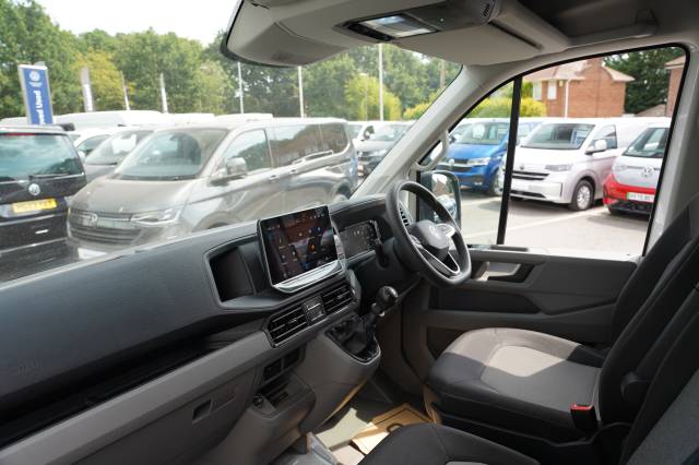 2025 Volkswagen Crafter 2.0 CR35 TDI 140PS High Roof Van Commerce Plus MWB