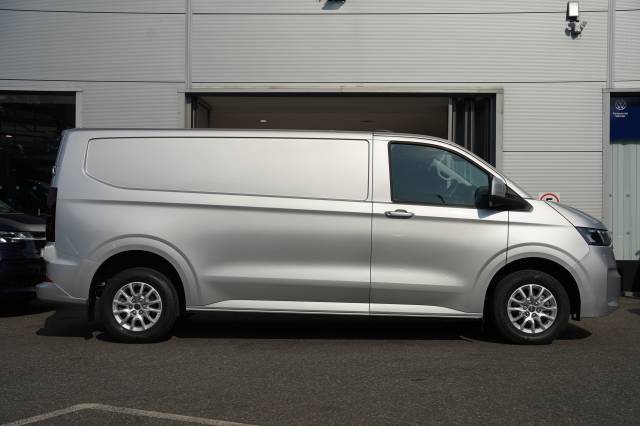2025 Volkswagen Transporter 2.0 T30 TDI 170 Van Commerce Pro LWB
