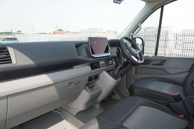 2025 Volkswagen Crafter 2.0 CR35 TDI 140PS High Roof Van Commerce Plus MWB