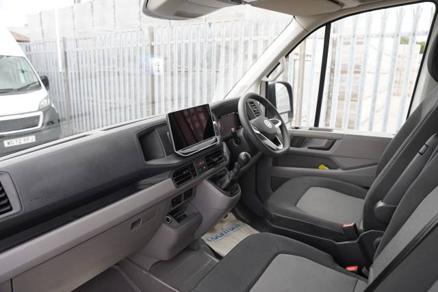 2025 Volkswagen Crafter 2.0 CR35 TDI 140PS High Roof Van Commerce Plus MWB