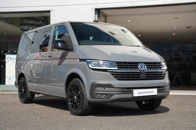 Volkswagen Transporter 2.0 T32 BiTDI 204 Kombi Van DSG Highline SWB Window Van Diesel Pure Grey