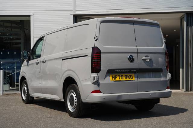 2025 Volkswagen Transporter 2.0 T28 TDI 110 Van 5 Plus Commerce Plus SWB