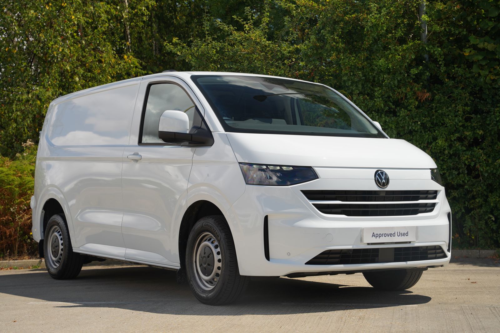 2025 Volkswagen Transporter