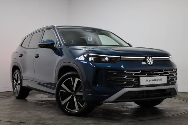 Volkswagen Tayron 2.0 TDI DSG7 Elegance Estate Diesel Nightshade Blue