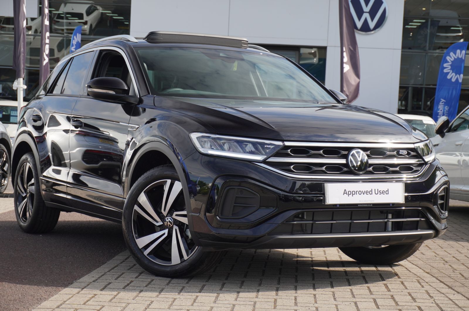 2025 Volkswagen T-Roc