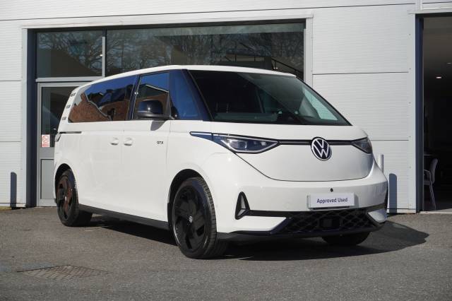 Volkswagen Id. Buzz 86kWh 4MOTION LWB GTX Pro LWB MPV Electric Candy white
