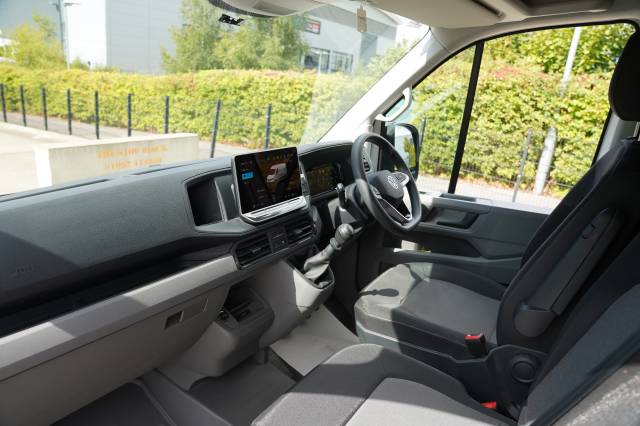 2025 Volkswagen Crafter 2.0 CR35 TDI 140PS High Roof Van Commerce Plus MWB