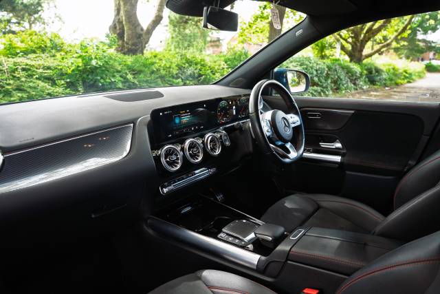 0 Mercedes-Benz GLA 1.3 GLA 200 Executive AMG Line