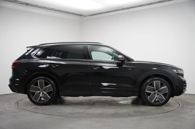 2026 Volkswagen Touareg 3.0 V6 TDI 4Motion 286 Tip Black Edition