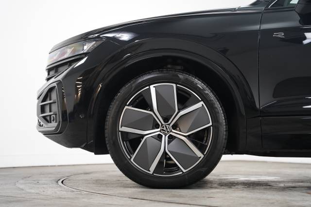 2026 Volkswagen Touareg 3.0 V6 TDI 4Motion 286 Tip Black Edition