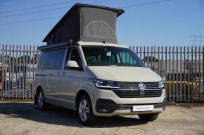 VOLKSWAGEN CALIFORNIA at Breeze Poole