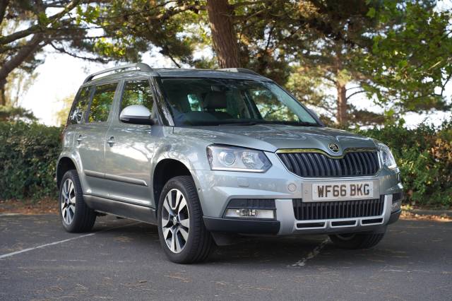 Skoda Yeti Outdoor 2.0 TDI CR 150 4x4 Laurin + Klement Hatchback Diesel Business Grey metallic