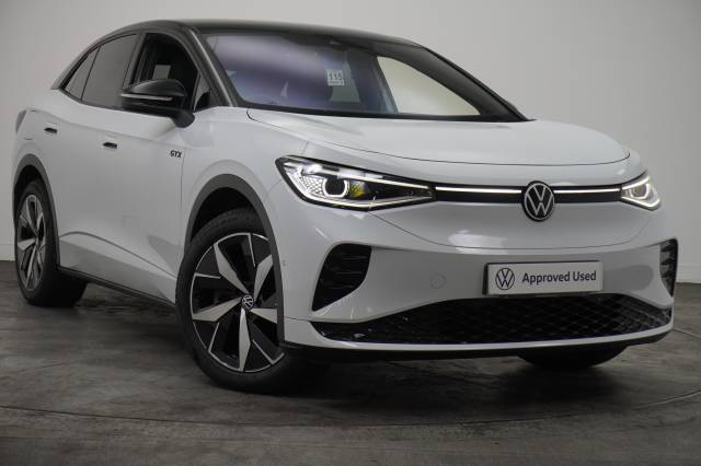 Volkswagen Id.5 4MOTION 77kWh GTX Style Estate Electric Glacier White Black