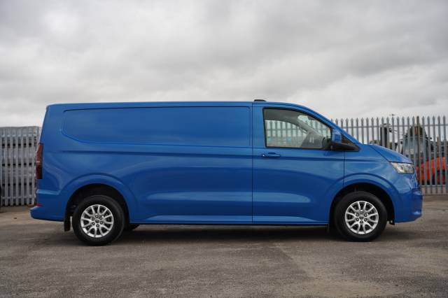 Volkswagen Transporter 2.0 T30 TDI 150 Van 5 Plus Commerce Pro LWB