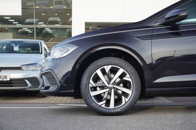 Volkswagen Polo 1.0 TSI DSG Match
