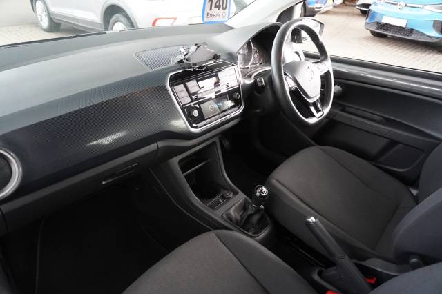 2023 Volkswagen Up 1.0 65PS R-Line