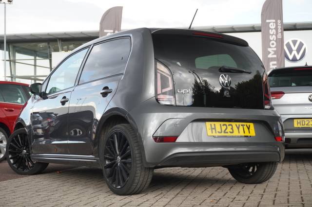 2023 Volkswagen Up 1.0 65PS R-Line
