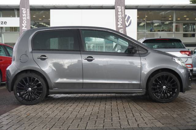 2023 Volkswagen Up 1.0 65PS R-Line