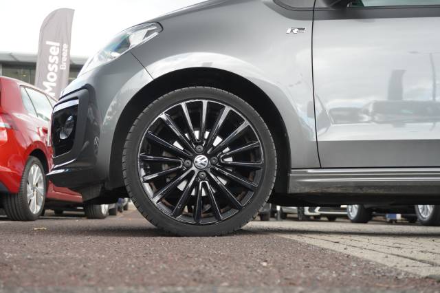 2023 Volkswagen Up 1.0 65PS R-Line