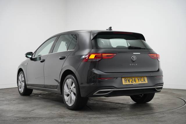 2024 Volkswagen Golf 1.5 TSI Style