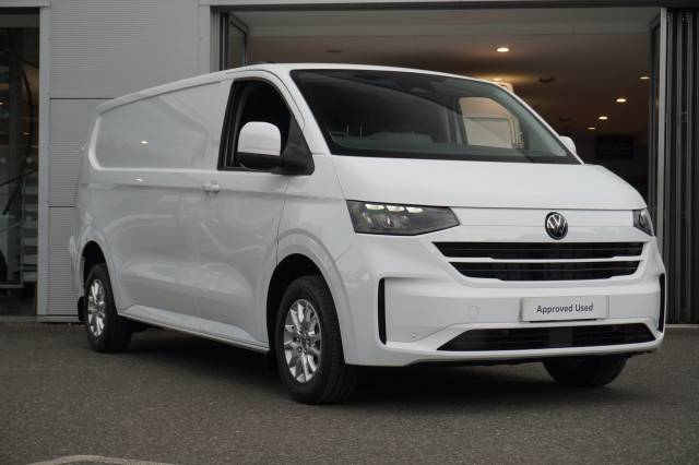 Volkswagen Transporter 2.0 T30 TDI 150 Van Commerce Plus LWB Panel Van Diesel Clear White