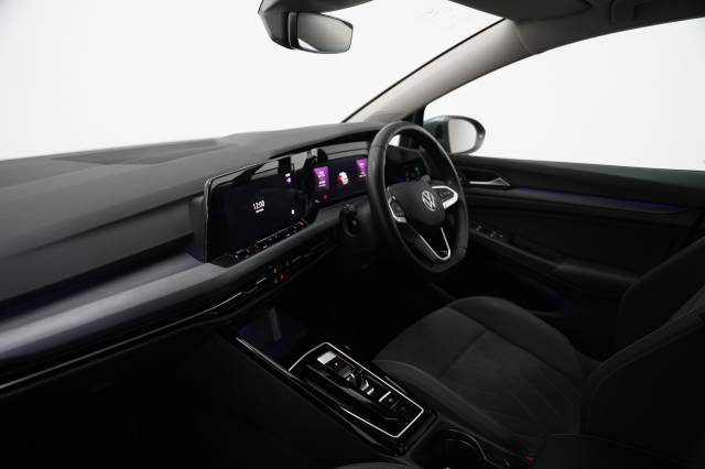 2023 Volkswagen Golf 1.5 eTSI 150 DSG Style