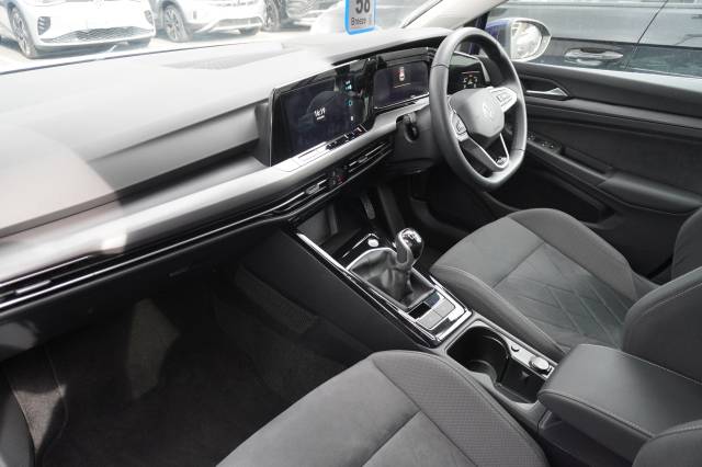 2024 Volkswagen Golf 1.5 TSI Style