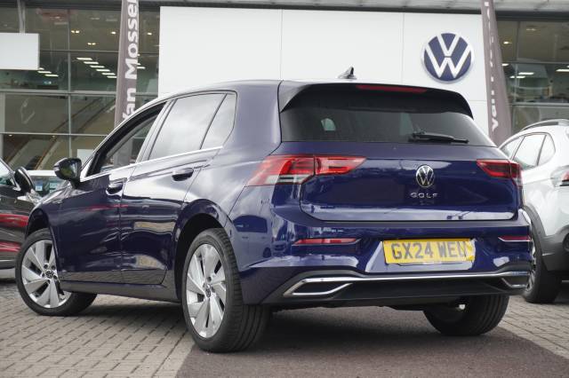 2024 Volkswagen Golf 1.5 TSI Style