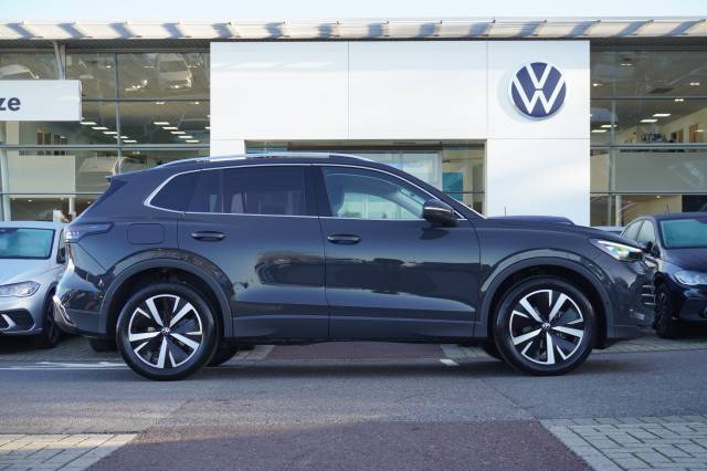 Volkswagen Tiguan 1.5 eTSI 150 DSG Elegance