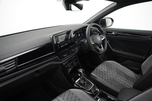 2026 Volkswagen T-Roc 1.5 TSI DSG Black Edition Plus