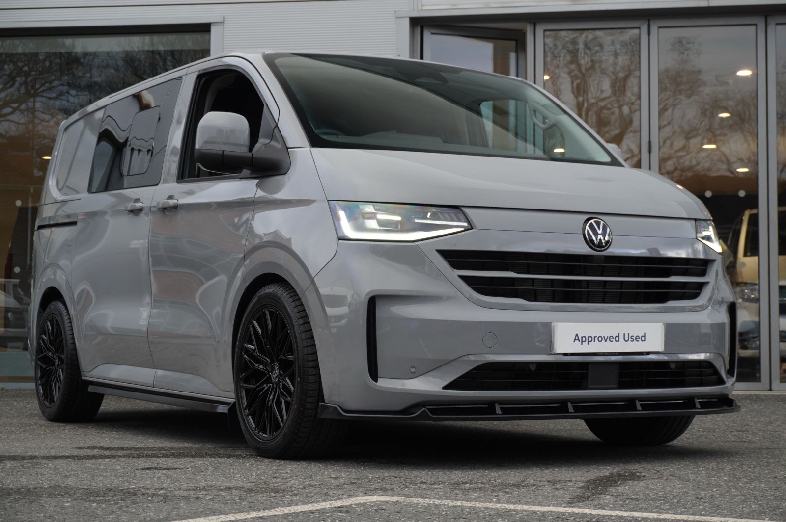 2025 Volkswagen Transporter