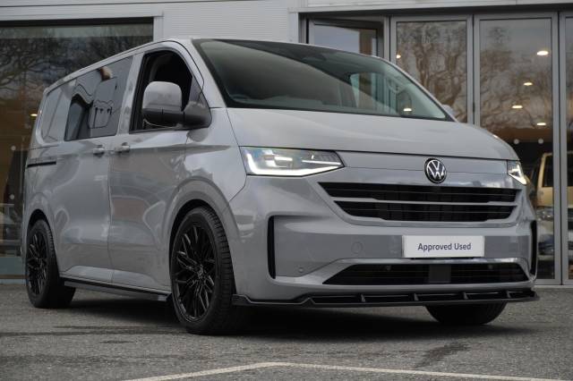 Volkswagen Transporter 2.0 T32 TDI 150 Kombi Van Commerce Pro SWB Window Van Diesel Stone Grey