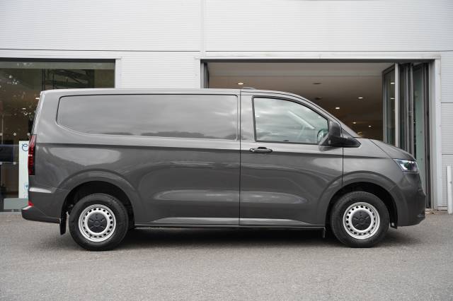 2025 Volkswagen Transporter 2.0 T30 TDI 150 Van 5 Plus Commerce Plus SWB