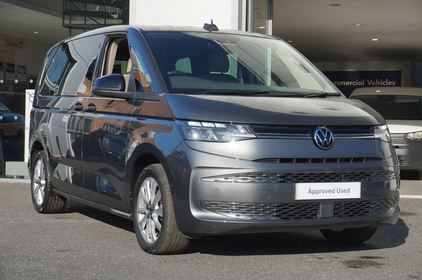 2025 Volkswagen Multivan