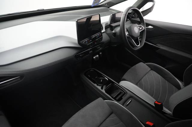2023 Volkswagen ID.3 58kWh Pro Launch Edition 3