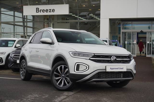 Volkswagen T-Roc 1.5 T-Roc Style TSI 150PS 6-speed Manual Style Hatchback Petrol Pure white