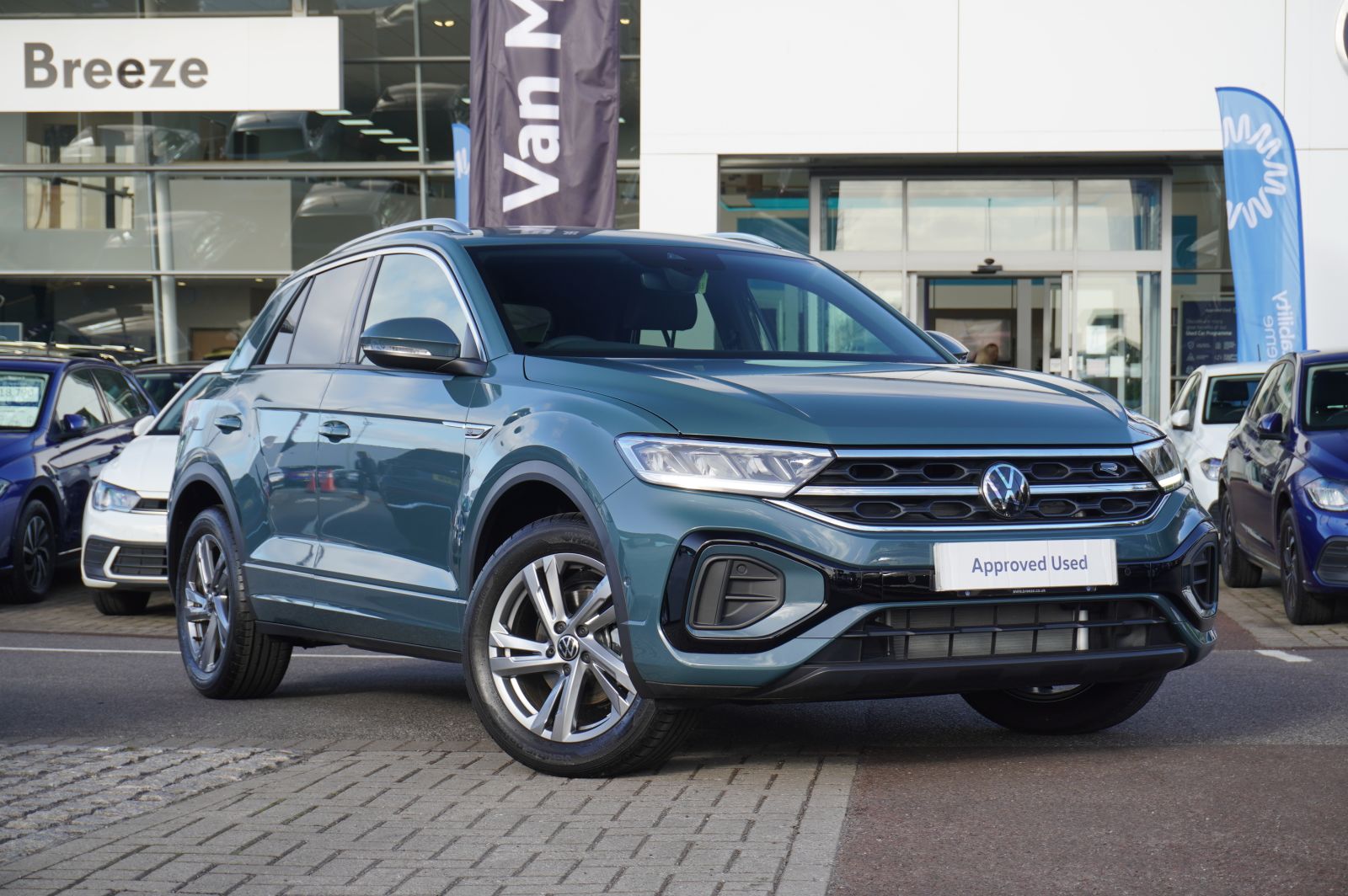 2025 Volkswagen T-Roc
