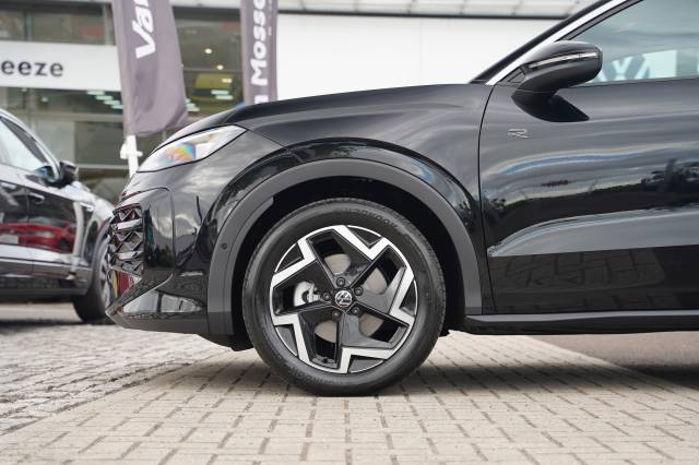 Volkswagen T-Roc 1.5 eTSI 150 DSG R-Line