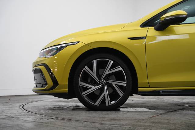 2024 Volkswagen Golf 1.5 eTSI 150 DSG R-Line