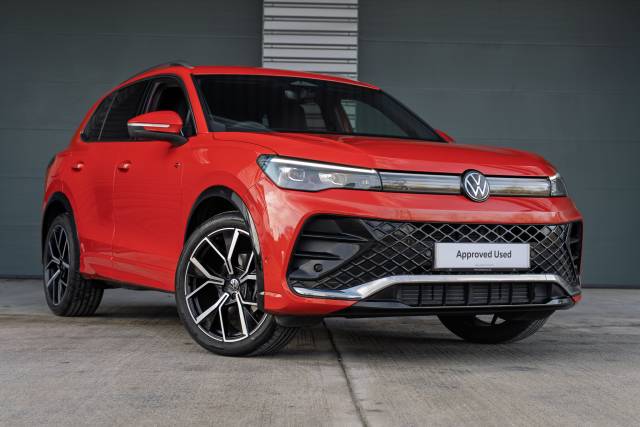 Volkswagen Tiguan 1.5 eTSI 150 DSG R-Line Estate Petrol Persimmon Red