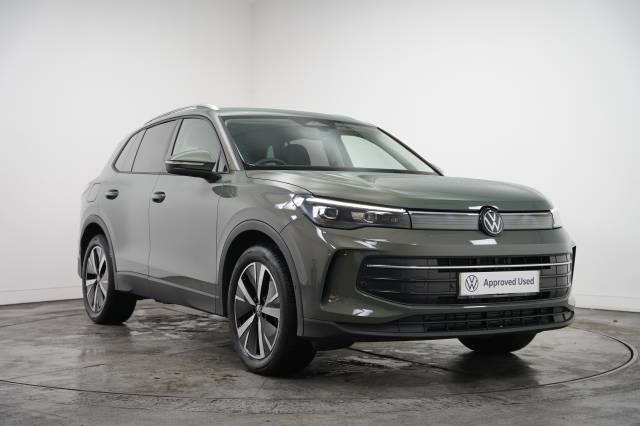 Volkswagen Tiguan 1.5 eTSI 150 DSG Match Estate Petrol Cipressino-Green