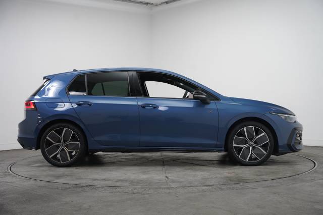 2026 Volkswagen Golf 1.5 eTSI 150 DSG Black Edition