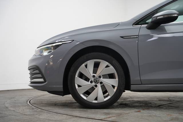 2024 Volkswagen Golf 1.5 eTSI 150 DSG Style