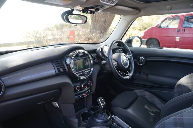 Mini Hatchback 1.5 II Cooper