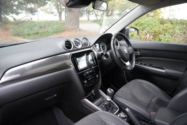 Suzuki Vitara 1.4 Boosterjet 48V Hybrid SZ5 ALLGRIP