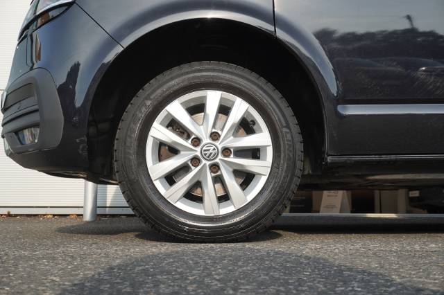 2022 Volkswagen Transporter 2.0 T30 TDI 150 Kombi Van Highline SWB