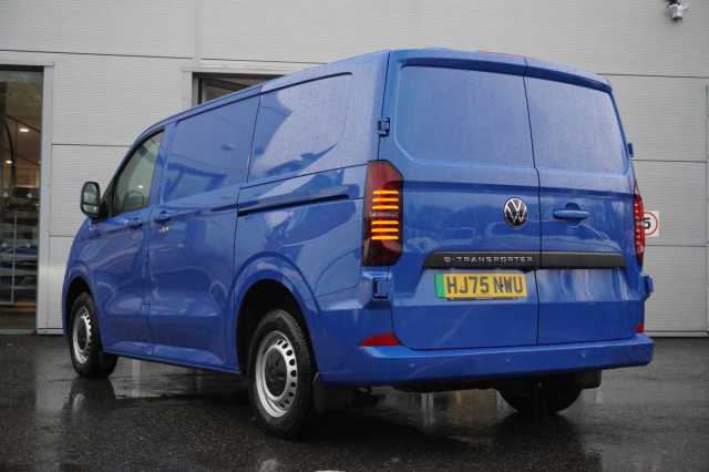 2025 Volkswagen Transporter 0.1 T32 65kWh Van Commerce Plus SWB